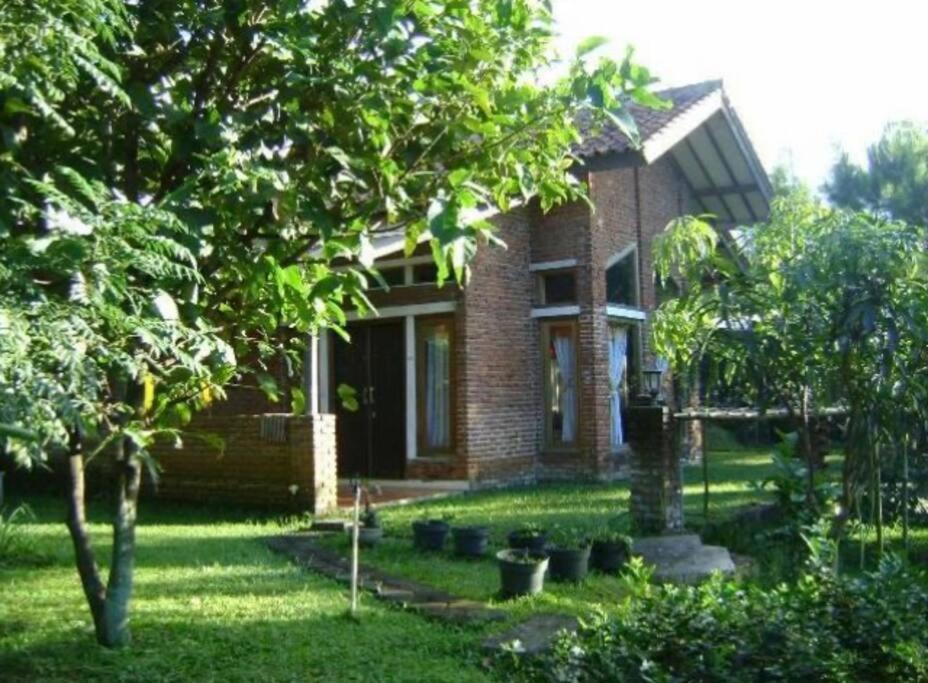 Villa Naumi Bandung Eksteriør bilde